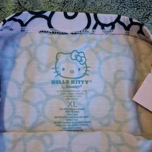 Hello Kitty Pink & Black Mini Skirt - Picture 4 of 4